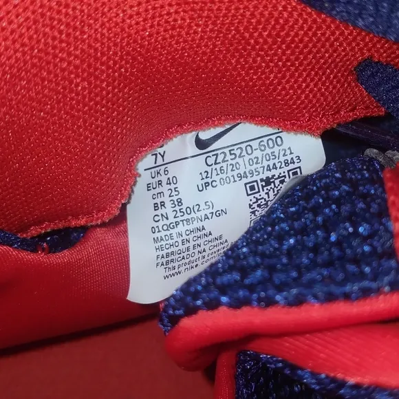 Nike foamposite Pro 'USA' size 7y