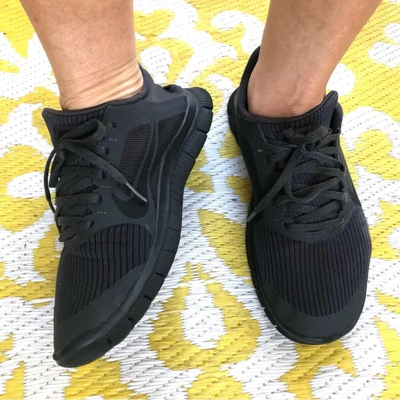 Nike Free Run 4.0 V3 Anthracite/Black Sneakers Women’s US 8, EU 39 Lightweight