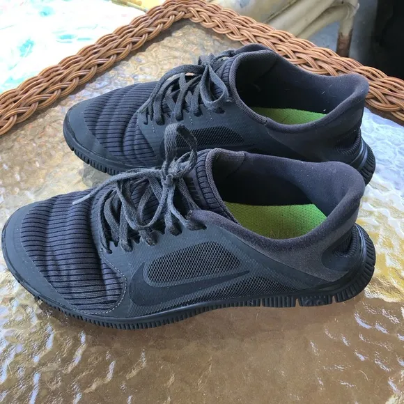 Nike Free Run 4.0 V3 Anthracite/Black Sneakers Women’s US 8, EU 39 Lightweight