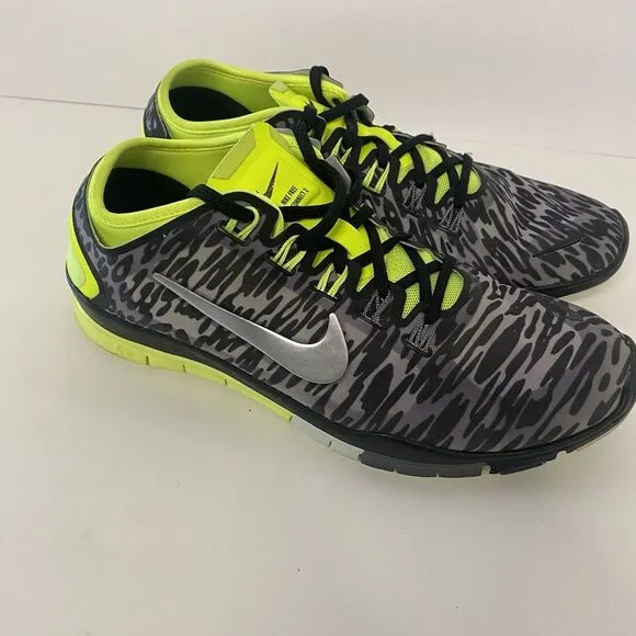 Nike Free TR Connect 2 Women Size 9 Gray Leopard Print Training Shoes 3648