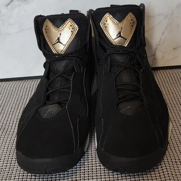 Nike Jordan True Flight Black Metallic Gold Mens Sneakers Shoes Size 10