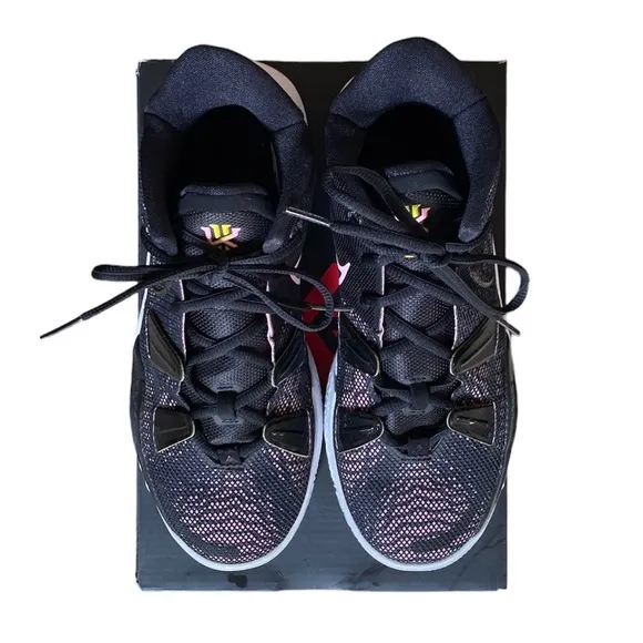 Nike Kyrie 7 (GS) Artic Punch Basketball Shoes | Youth 6.5