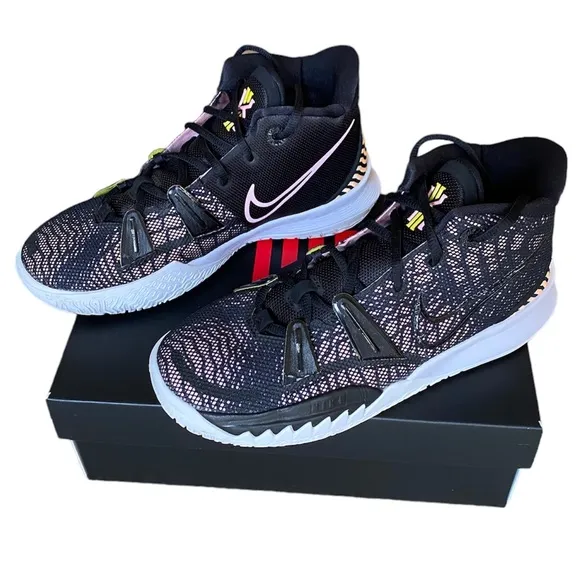 Nike Kyrie 7 (GS) Artic Punch Basketball Shoes | Youth 6.5