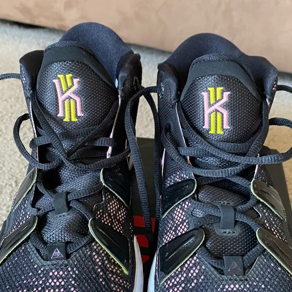 Nike Kyrie 7 (GS) Artic Punch Basketball Shoes | Youth 6.5