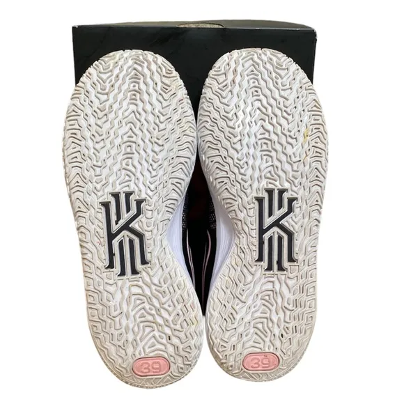Nike Kyrie 7 (GS) Artic Punch Basketball Shoes | Youth 6.5