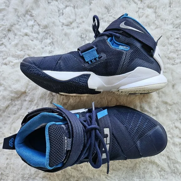 Nike Lebron James Soldier 1x Men's Basketball Shoes, Blue, White, Size 8.5