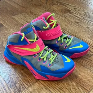 Nike LeBron Soldier 8 PS 'Magnet Grey Volt' Sneakers/Shoes. Size 5.5Y.