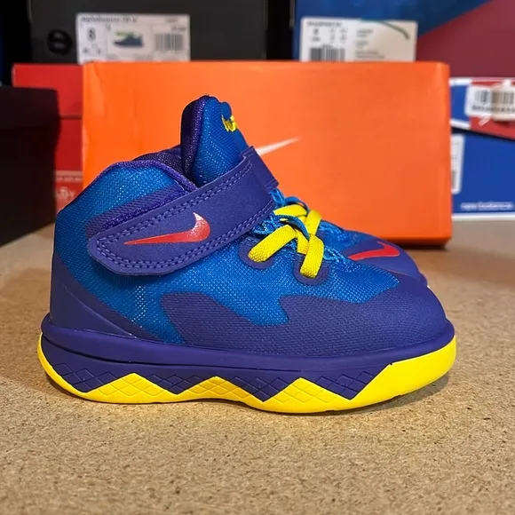 Nike Lebron Soldier XIII TD shoes sneakers new Toddlers 653647 400 Size 6C Sz 6