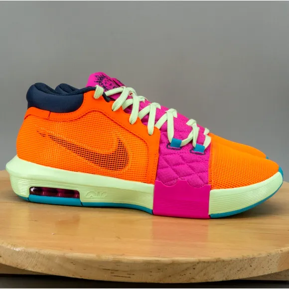 Nike LeBron Witness 8 Mens Size 13 Shoes Orange Fuchsia Green Sneakers