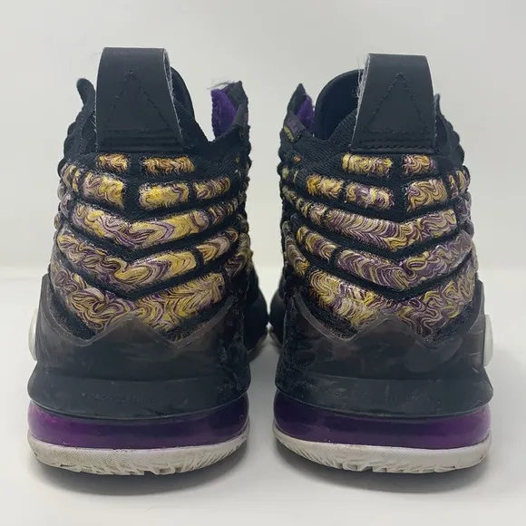 Nike LeBron XVII 17 GS Lakers EP Eggplant Youth Shoes Size 5.5Y BQ5594-004