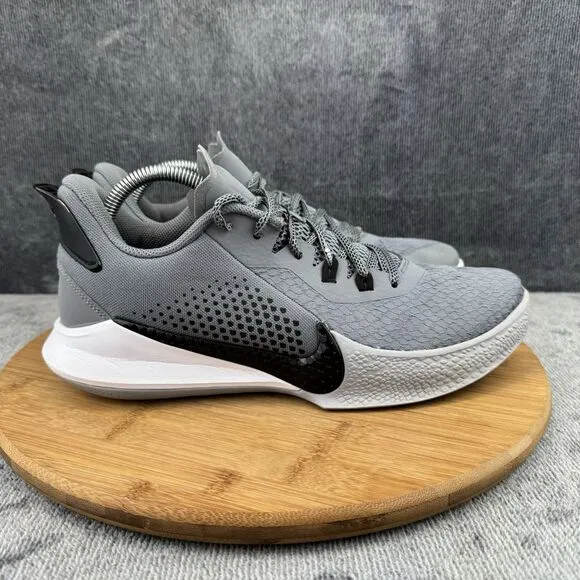 Nike Mamba Fury Shoes Mens Size 8.5 Gray Basketball Hoops Training Kobe Sneakers