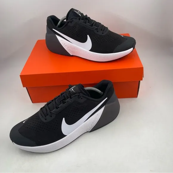 Nike Men’s Air Zoom TR1 Black White Low Top Lace Up Training Shoes - Size 9