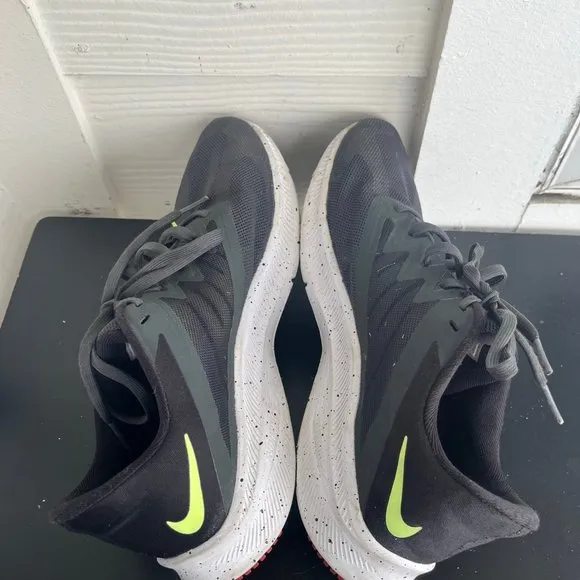 Nike Men's Quest 3 Black Shoes Sneakers Size 8.5 Style DH0203-001