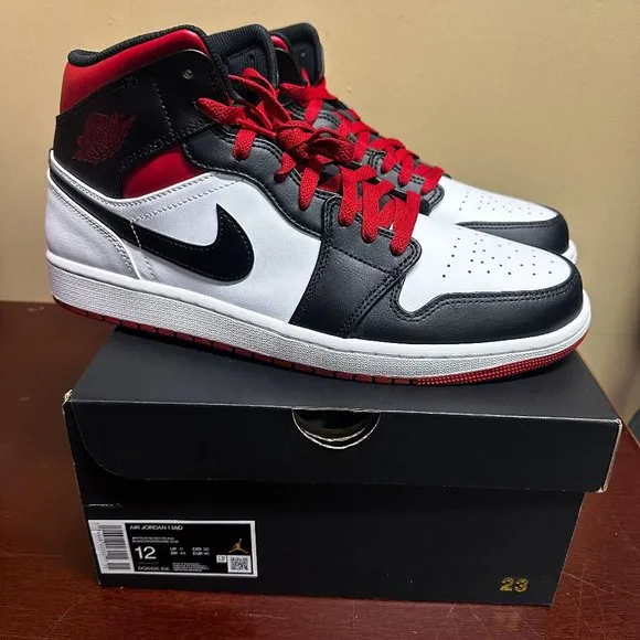 Nike Mens White Black Air Jordan 1 Mid DA8426-106 Basketball Shoes Size US 12