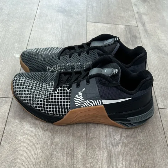 Nike Metcon 8 Mens Sz 9 Iron Grey Black Gum Training DO9328-007 ShoesNearly new