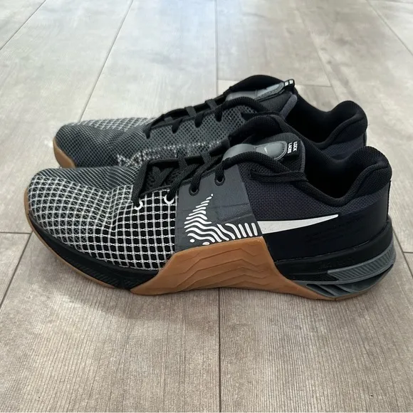 Nike Metcon 8 Mens Sz 9 Iron Grey Black Gum Training DO9328-007 ShoesNearly new