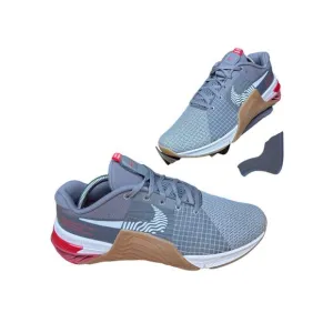 Nike Metcon 8 Training Gym Shoes Pewter Gray Gum Bottoms Light Crimson Men 9 GUC
