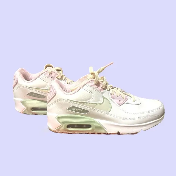 NIKE NIB Air Max 90 LTR SE GS White Pink Foam Honeydew W8.5