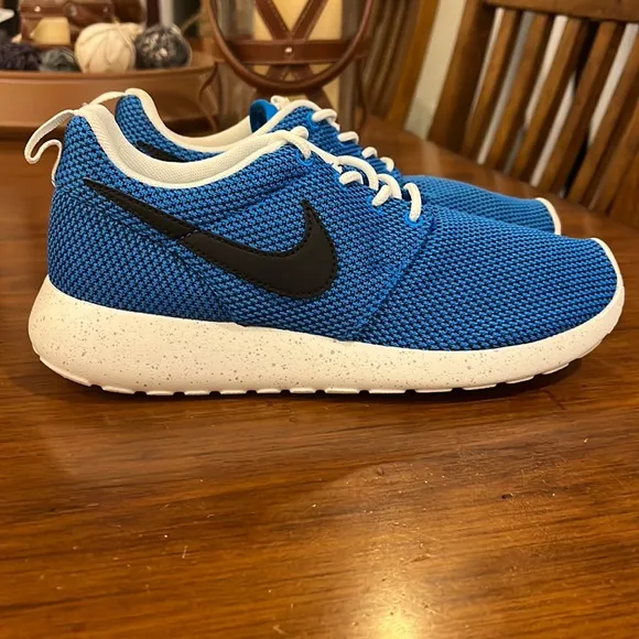 Nike Roshe One rosherun GS shoes sneakers new Boys Girls Youth 599728 403 sz 4Y