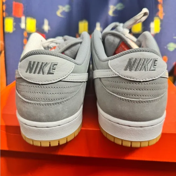 Nike SB Dunk Low Pro