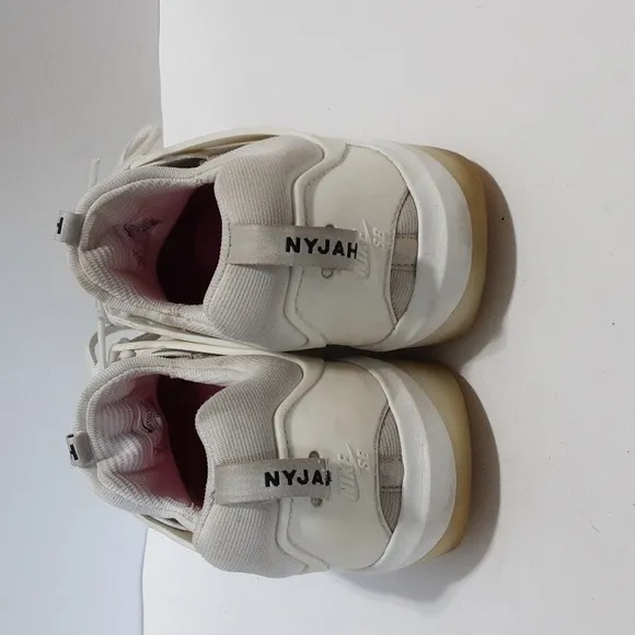 Nike SB Nyjah 3 Skate Shoes. Sneakers women 8 performance outdoor workout white