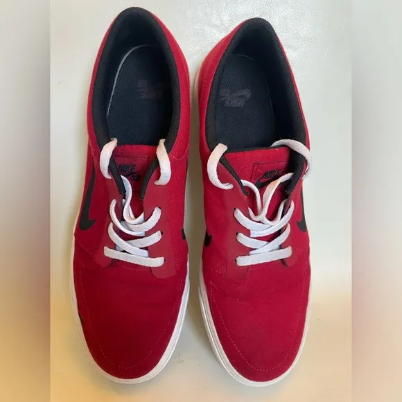 NIKE SB Portmore Red Black White Canvas Low Top Skate Shoe