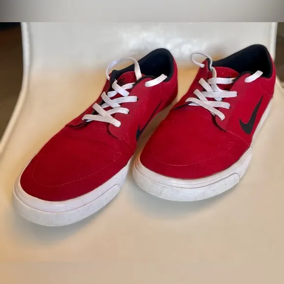 NIKE SB Portmore Red Black White Canvas Low Top Skate Shoe
