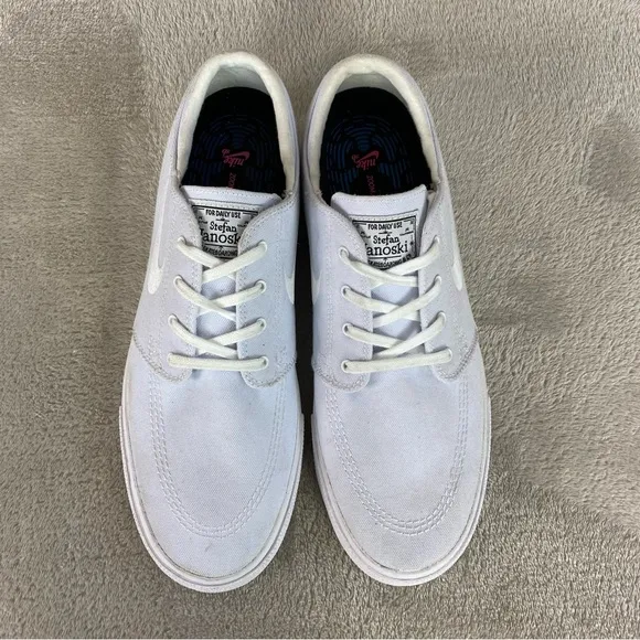 Nike SB Zoom Stefan Janoski Men's Sneakers Shoes Size 9 White Canvas NEW