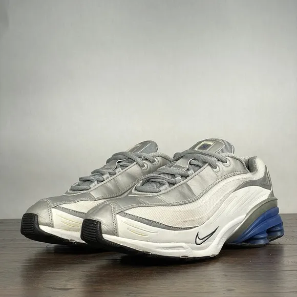 Nike SHOX WALK Mens 9 Vintage Y2K Silver White Blue Athletic Training Shoes