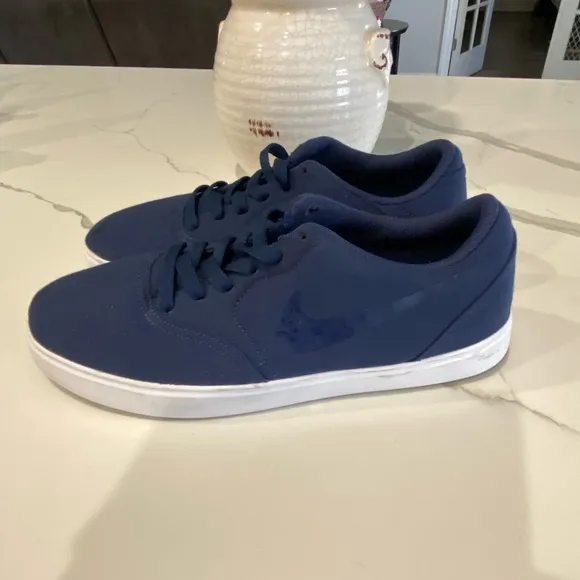 Nike SN check Low Canvas Track shoes