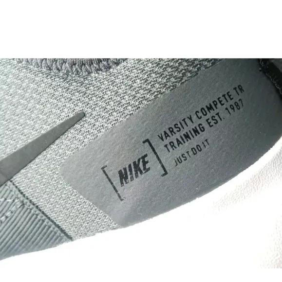 Nike Varsity Compete TR 2 Training Shoes Men's Size 10.5