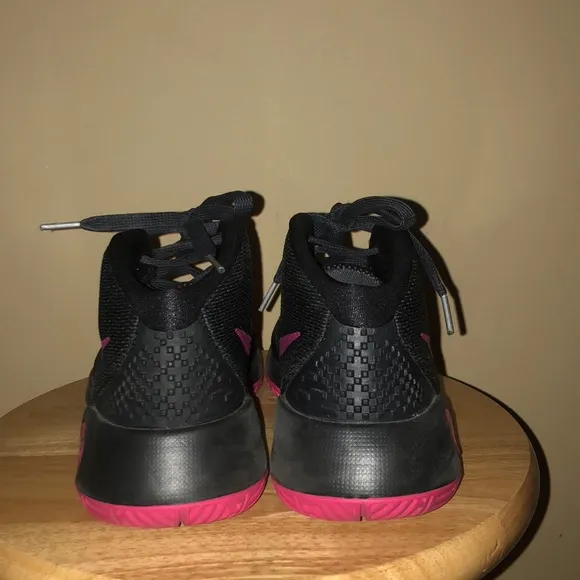 Nike women basketball shoes
