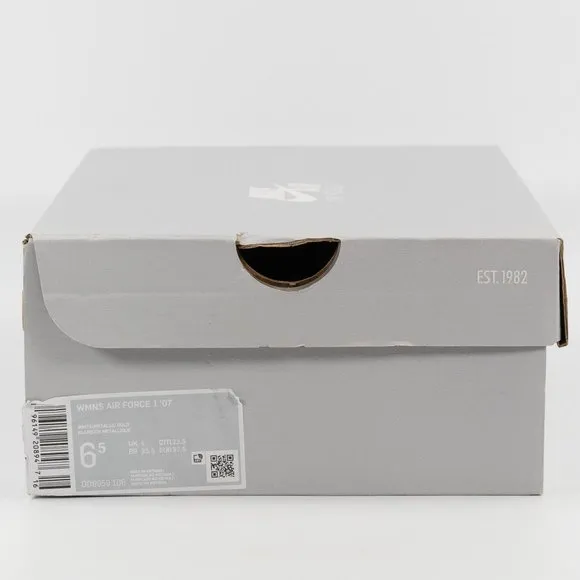 Nike Women's Air Force 1 '07 'White Metallic Gold' DD8959-106 Leather Sneakers