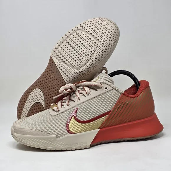 Nike Womens Zoom Vapor Pro 2 HC Size 8.5 Orange Gold Tennis Shoes FB7054-105 New