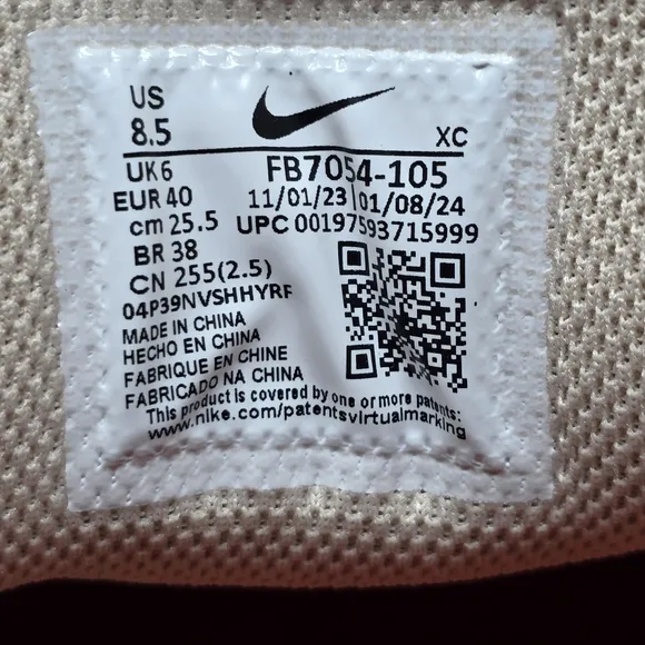 Nike Womens Zoom Vapor Pro 2 HC Size 8.5 Orange Gold Tennis Shoes FB7054-105 New