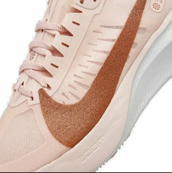 Nike Zoom Gravity Running Sneakers Echo Pink Metallic Red Bronze