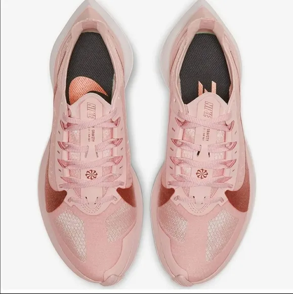 Nike Zoom Gravity Running Sneakers Echo Pink Metallic Red Bronze