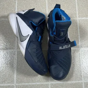 NIKE ZOOM LeBron Soldier IX 9 Basketball Shoes Sneakers 749498-402 Men's Size 11