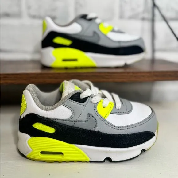 Nike Air Max 90 OG Volt Sneakers Shoes Size 7 Toddler