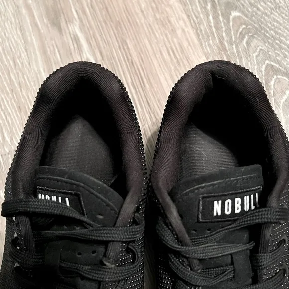 NOBULL Black Gum Outwork Lace Up Sneaker Shoes Size Women’s 8.5 Men’s 7 Like New