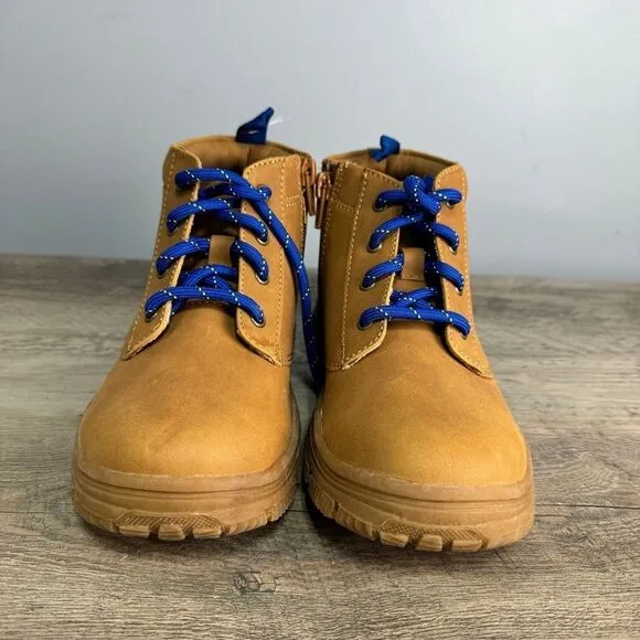 Nordstrom Boys Boots sz 13,Lug Sole Waterproof NEW # Bag J-35