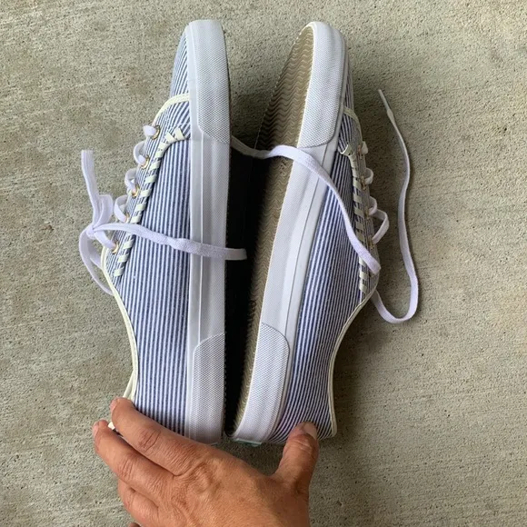 NWOT Jack Rogers Blue and White Canvas tennis shoes, sneakers