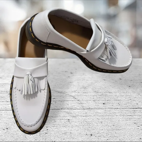 NWOT Or Box Dr Martens Adrian Loafer YS  Unisex Sizing 9L 8M