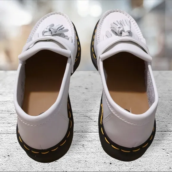 NWOT Or Box Dr Martens Adrian Loafer YS  Unisex Sizing 9L 8M