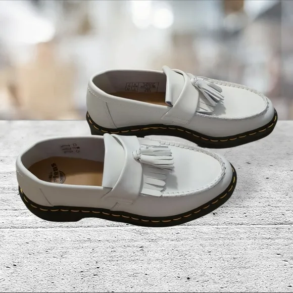 NWOT Or Box Dr Martens Adrian Loafer YS  Unisex Sizing 9L 8M