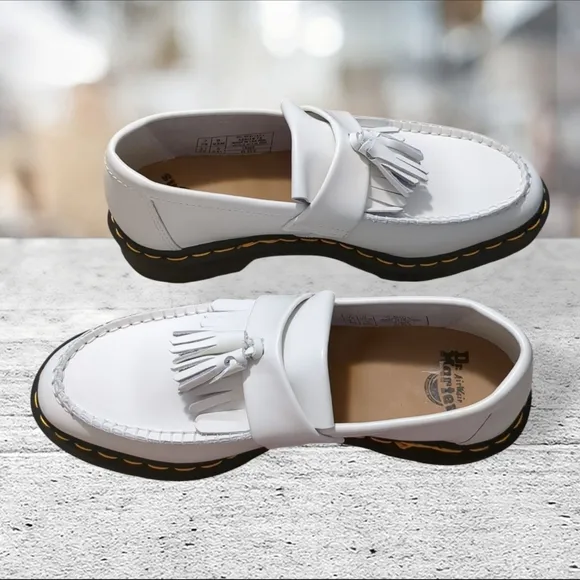 NWOT Or Box Dr Martens Adrian Loafer YS  Unisex Sizing 9L 8M