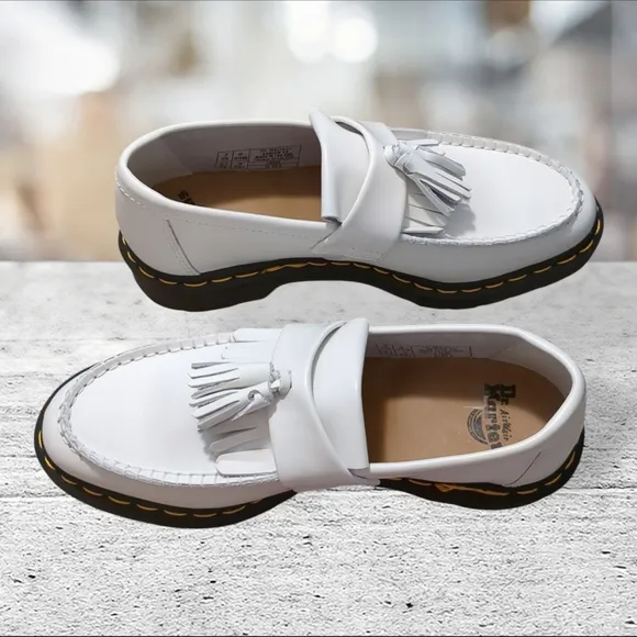 NWOT Or Box Dr Martens Adrian Loafer YS  Unisex Sizing 9L 8M