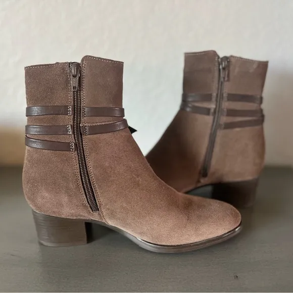 NWOT Overland Reveal Waterproof Suede Boots