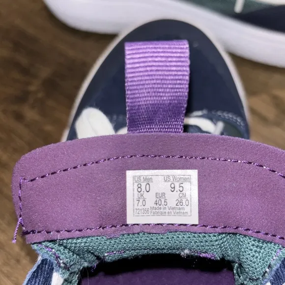 NWOT Vans UltraRange EXO SE Shoe/Sneakers