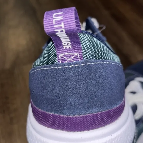 NWOT Vans UltraRange EXO SE Shoe/Sneakers